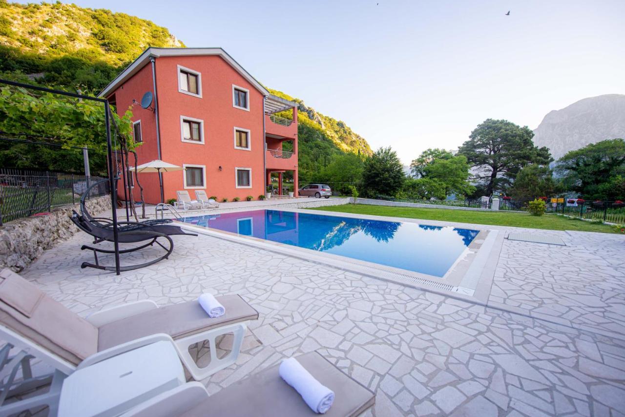 Milas Trojica Apartment *