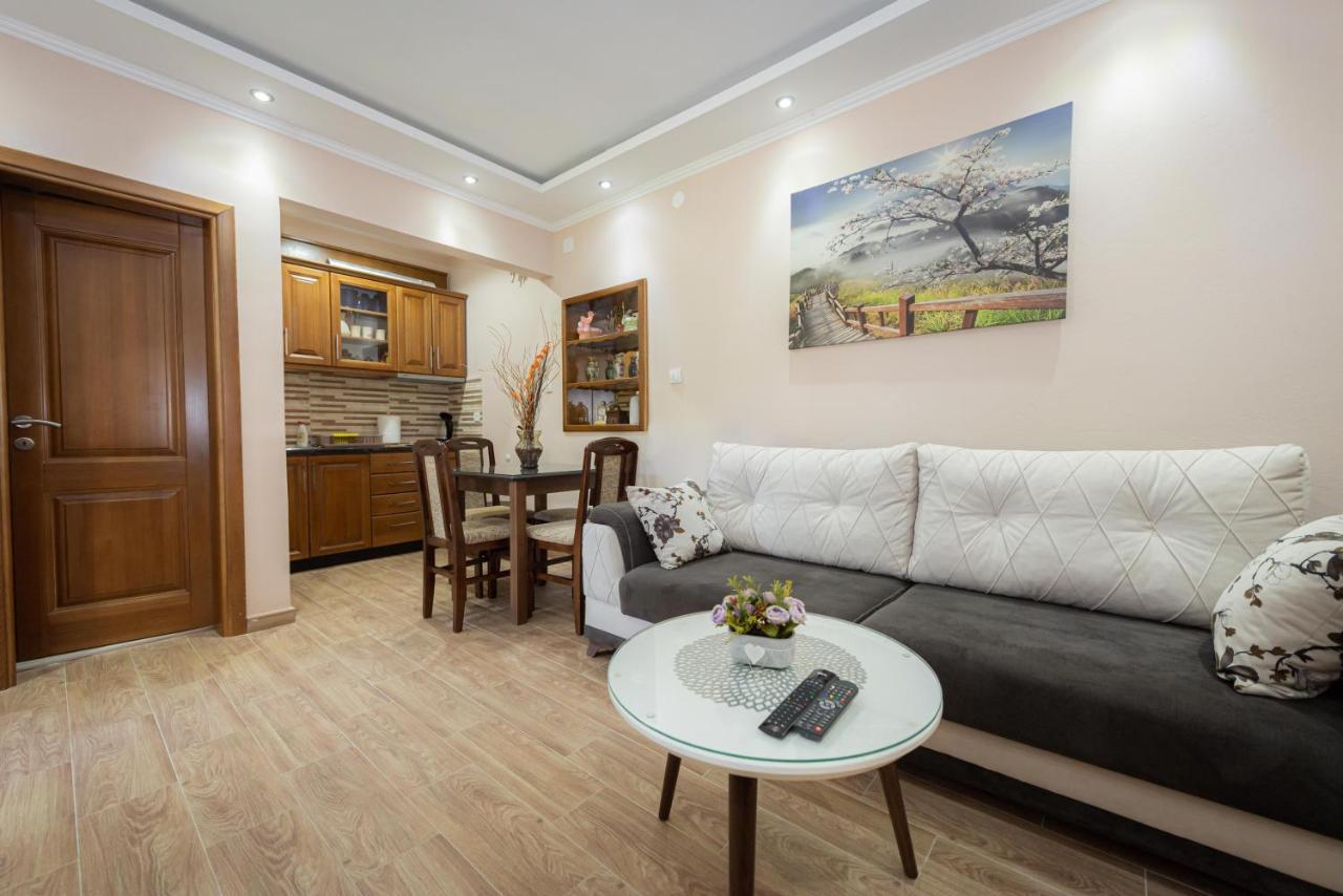 Apartment Milas Trojica